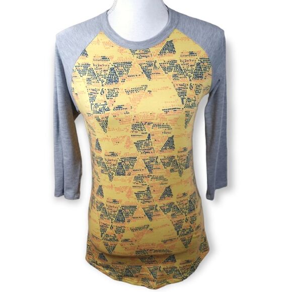 LULAROE GRAY & YELLOW BASEBALL T-SHIRT SZ.XS EUC - Picture 1 of 5